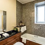 Clew Bay Hotel 3*