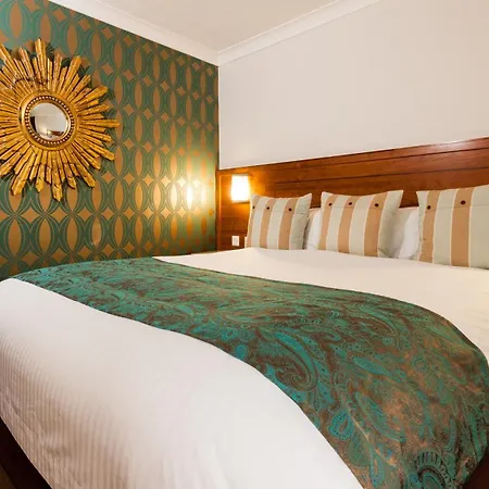 Clew Bay Hotel