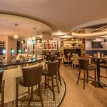 מלון Clew Bay 3*