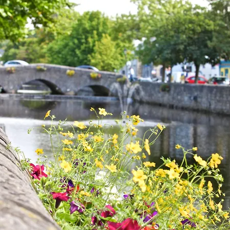 Szálloda Clew Bay 3*