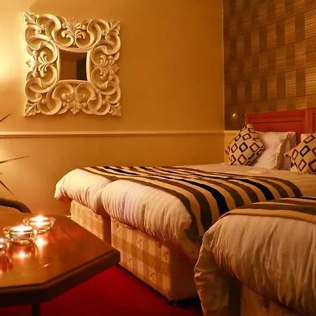 Clew Bay 3* ويستبورت