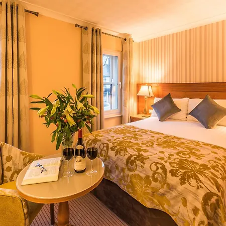 Clew Bay Hotel 3*