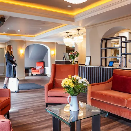 Clew Bay Hotel 3*