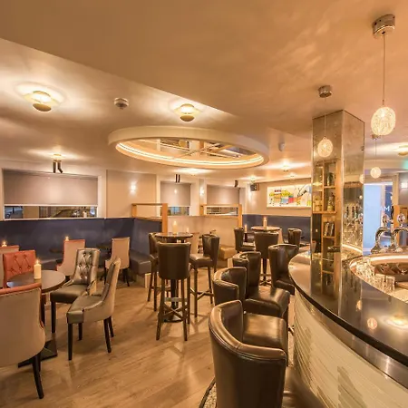Clew Bay Hotel