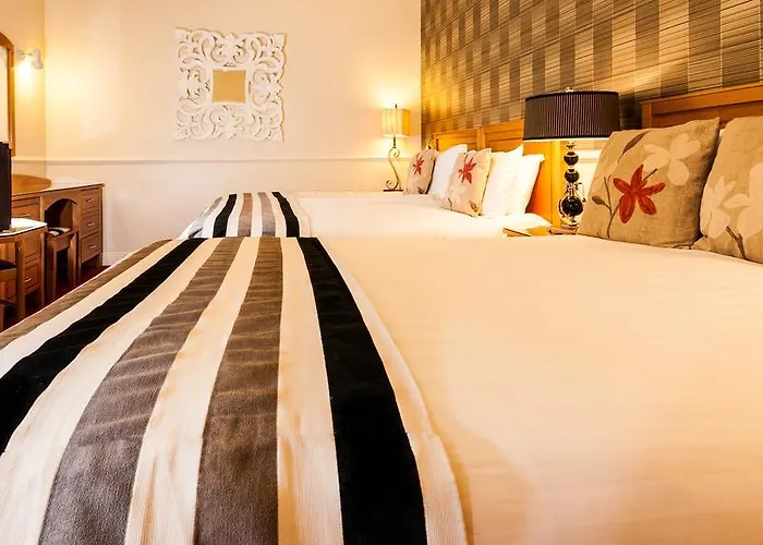 Clew Bay 3* Westport